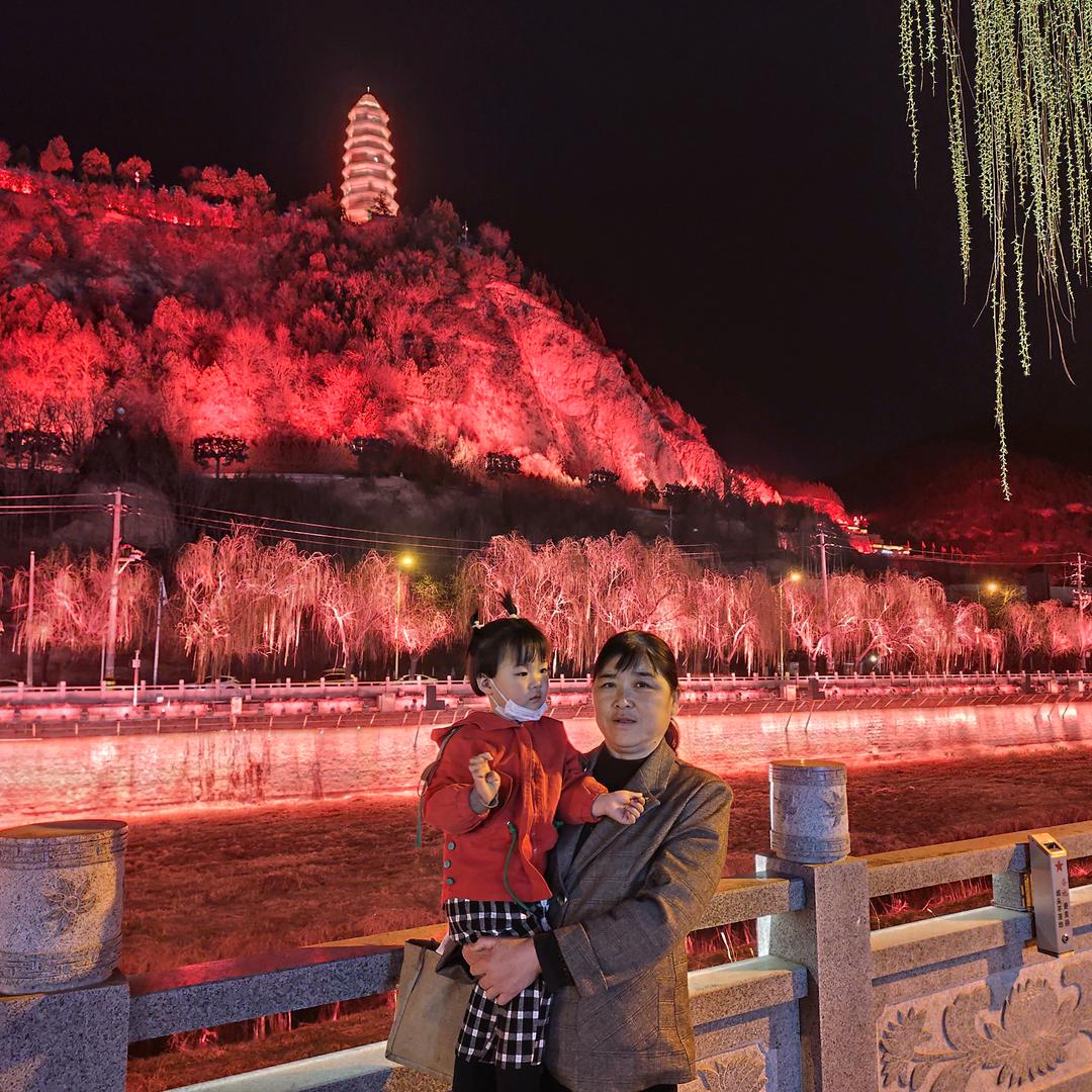 天时，地利，人和。。