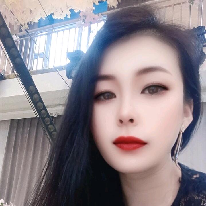 粉红玫瑰🌹