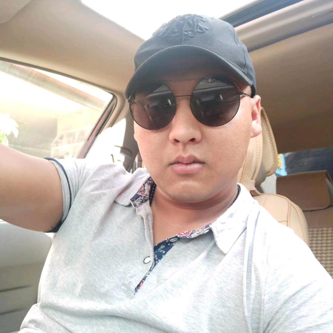 墨迹白