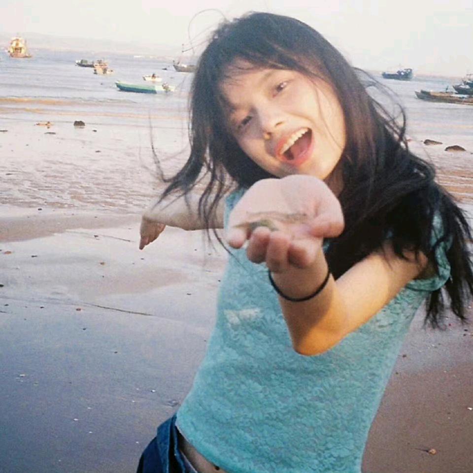 月亮不如鬼好看_Irene