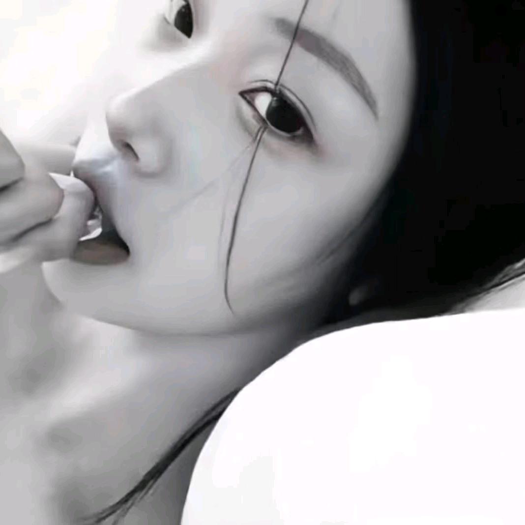 凋零🕷️.