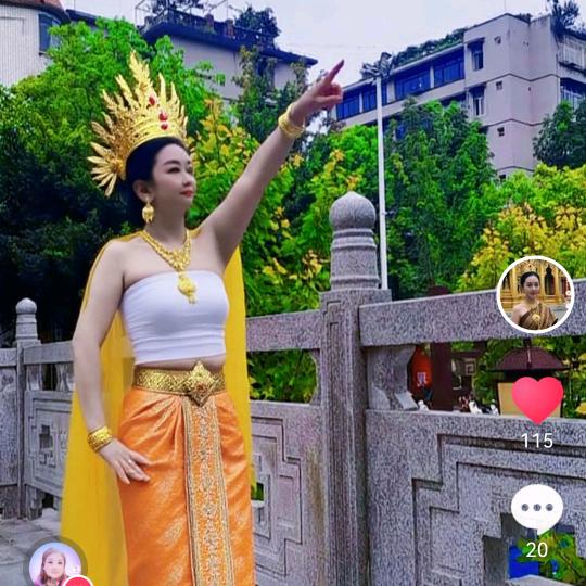 幸福的微笑👫🌹🌹🌹