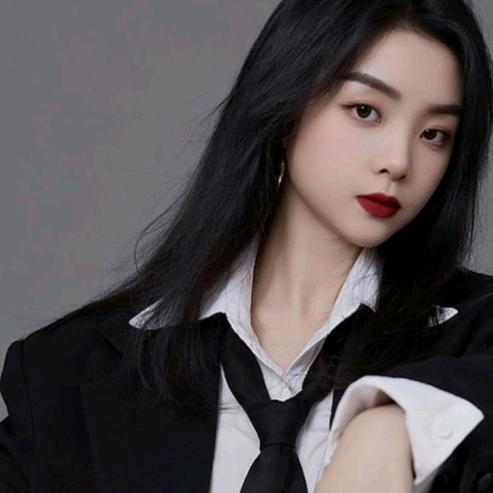 *೨遇 ℳᥫᩣ见👠