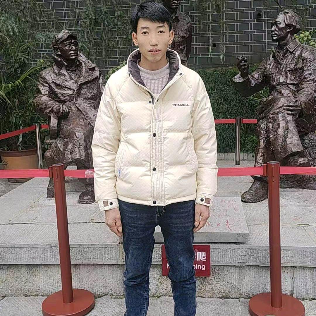 董彬