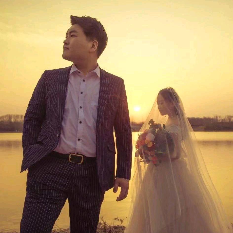 鹤壁梦尧两厢车