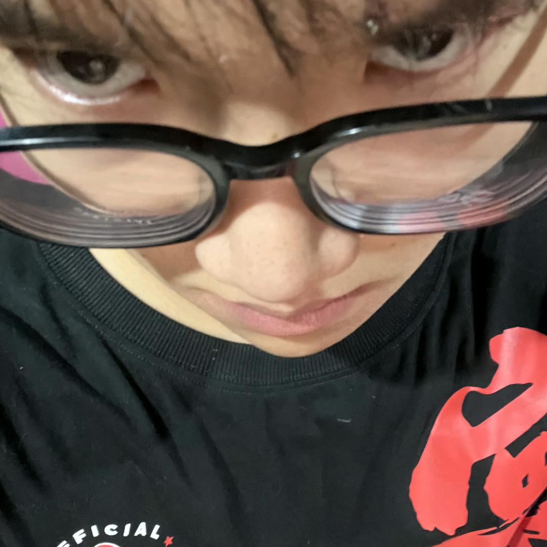 Yyyy伊