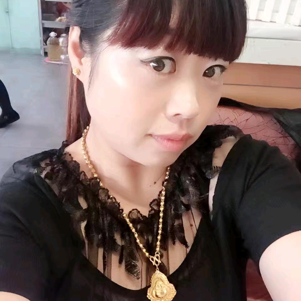 蝴蝶飞飞