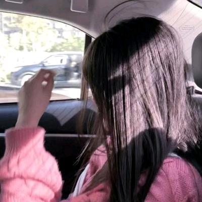 向钱看👀