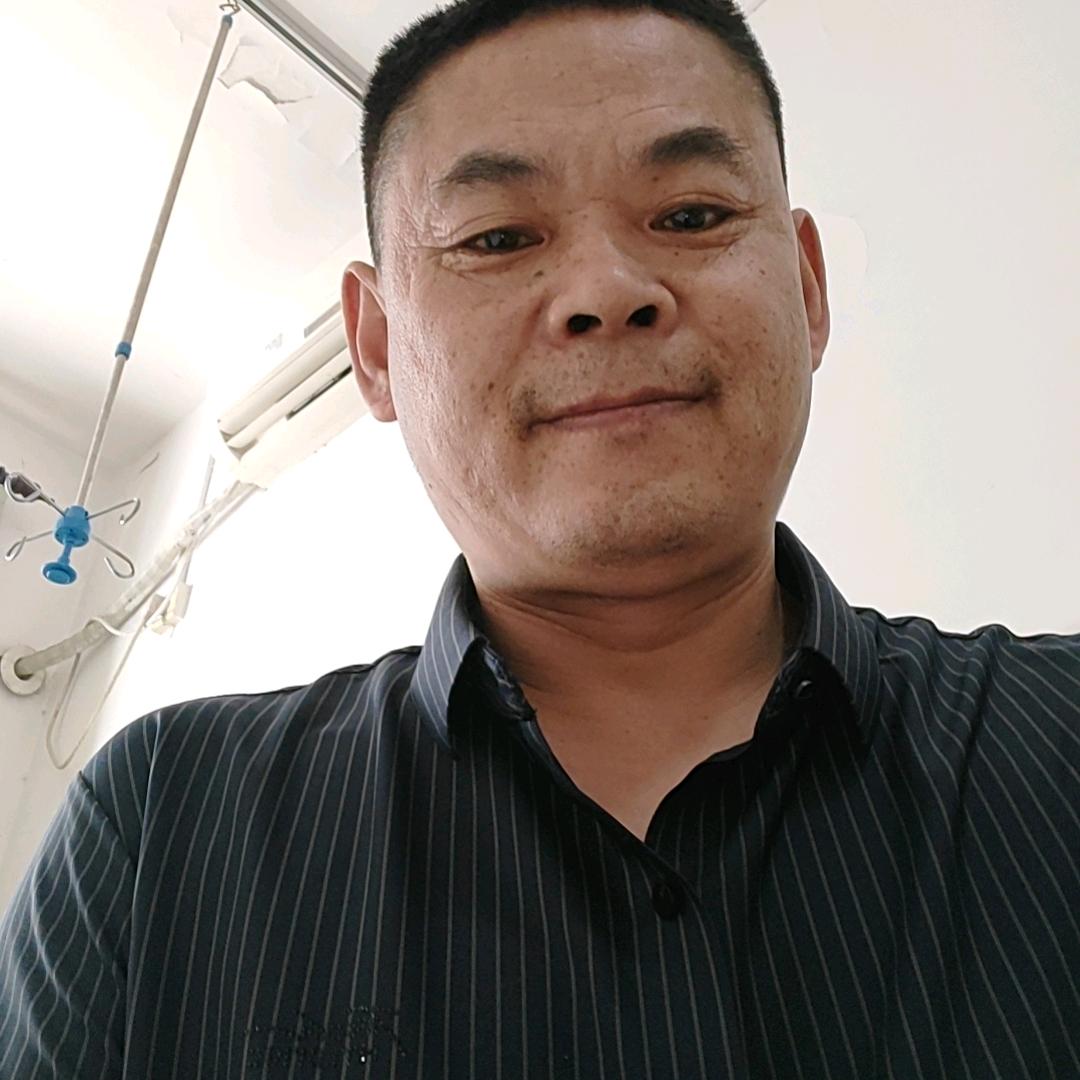 影圣焦成华
