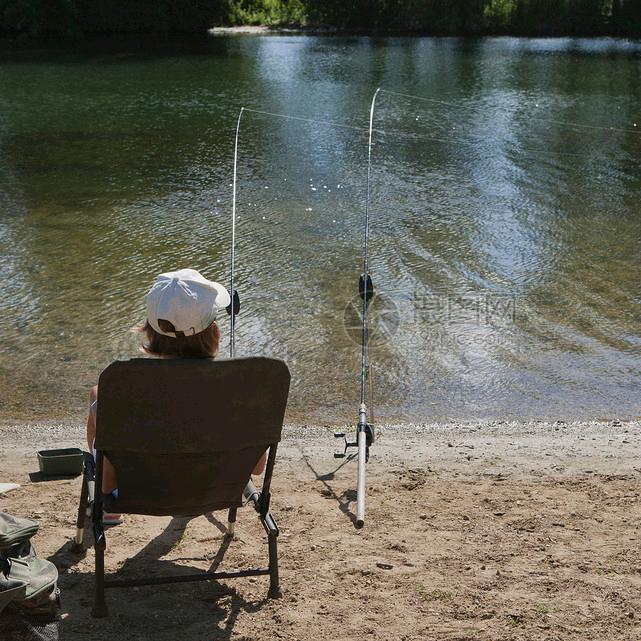 小师妹爱钓鱼