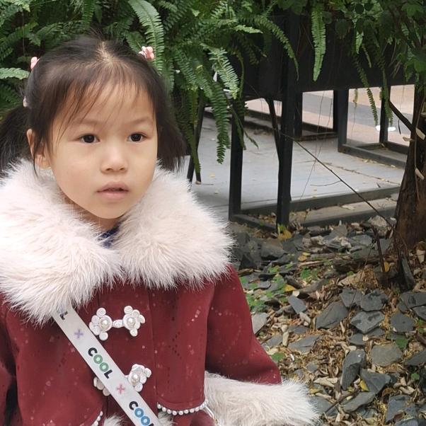 小妍+小悦
