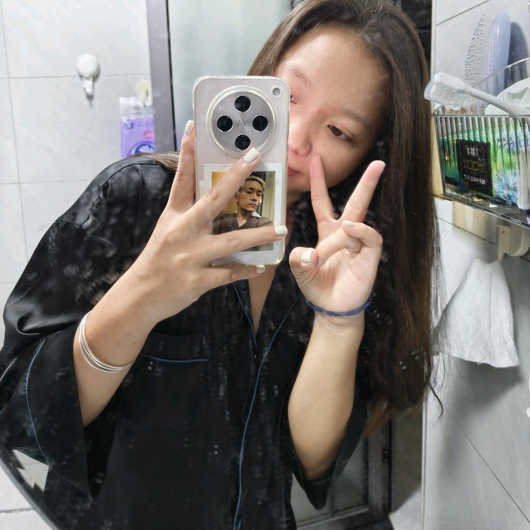 贺美美