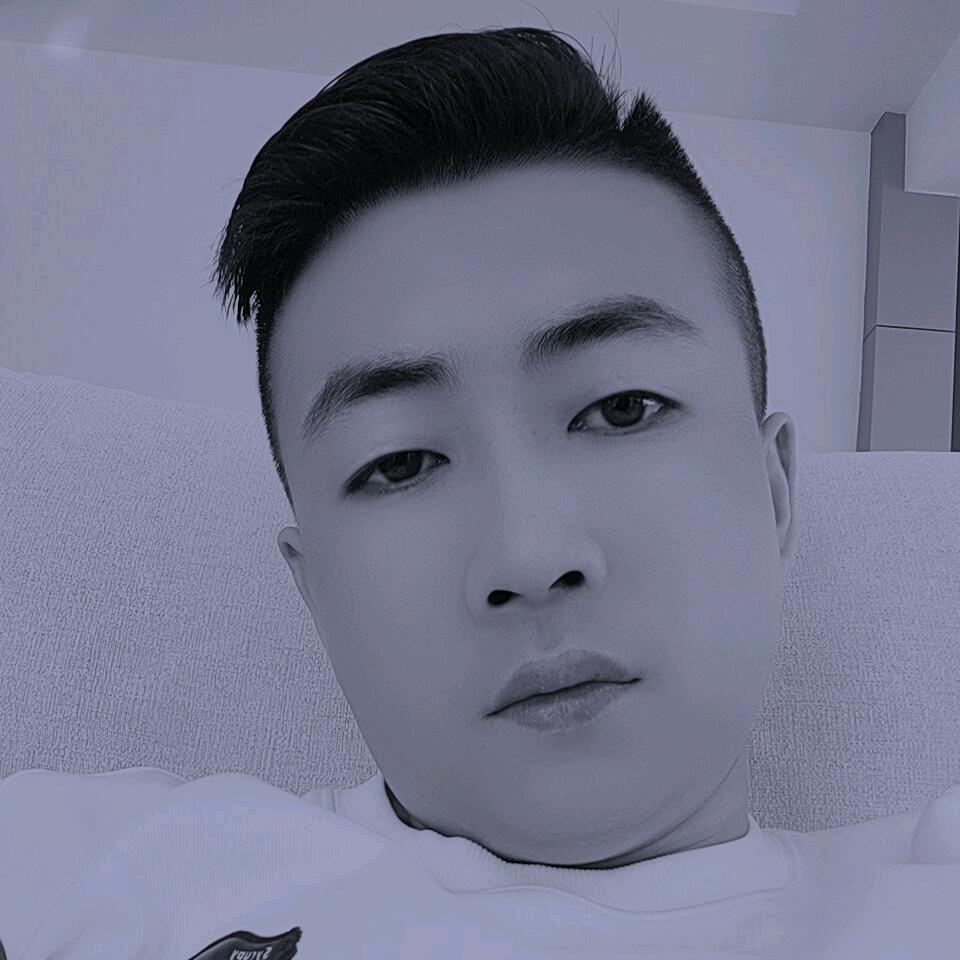 冷面灬微笑