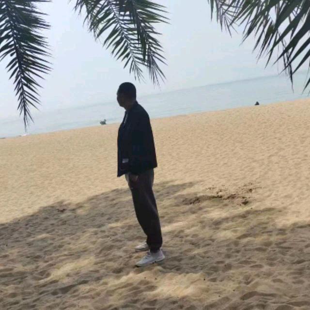 瑞安刷墙哥