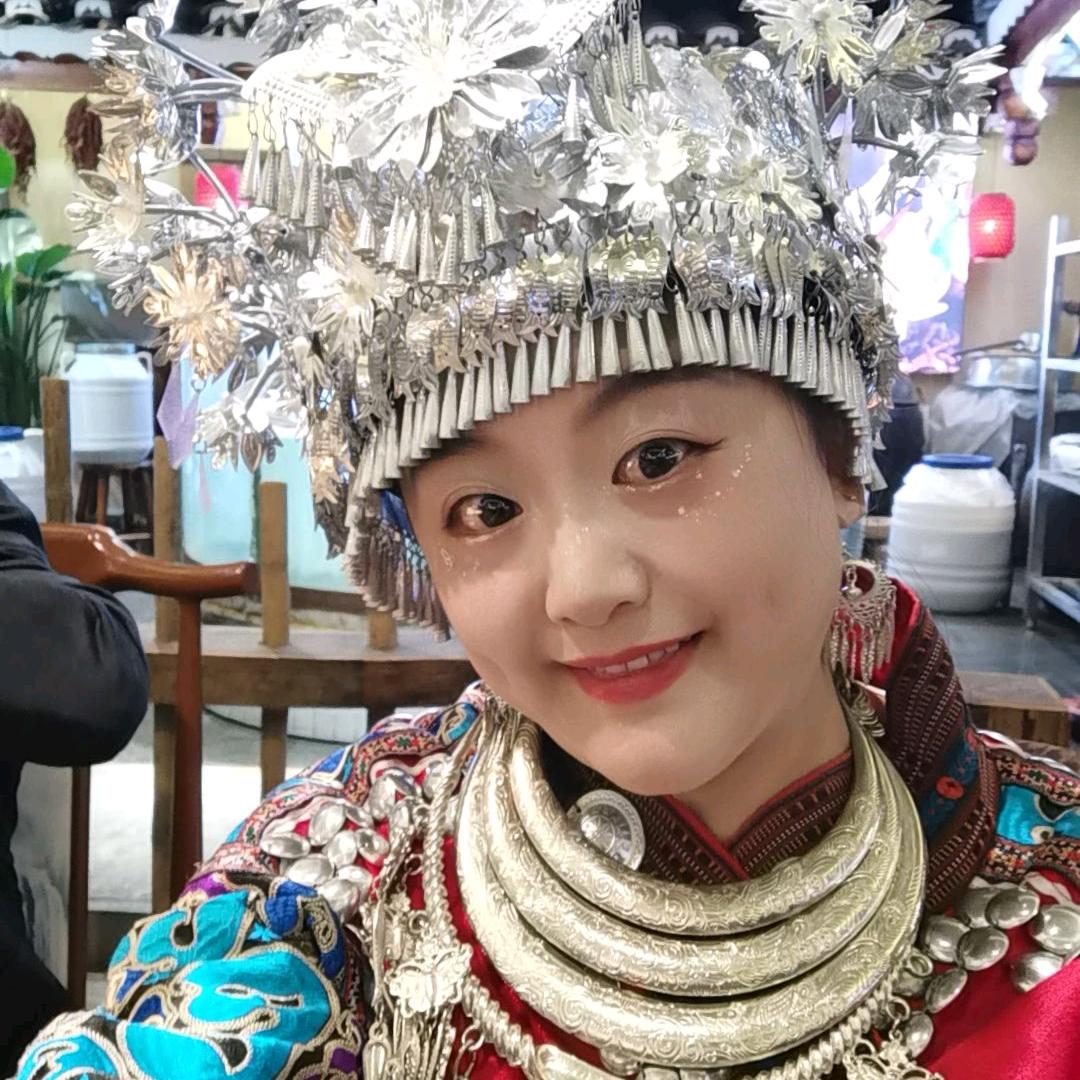 道真宏宇陶瓷。陈常敏