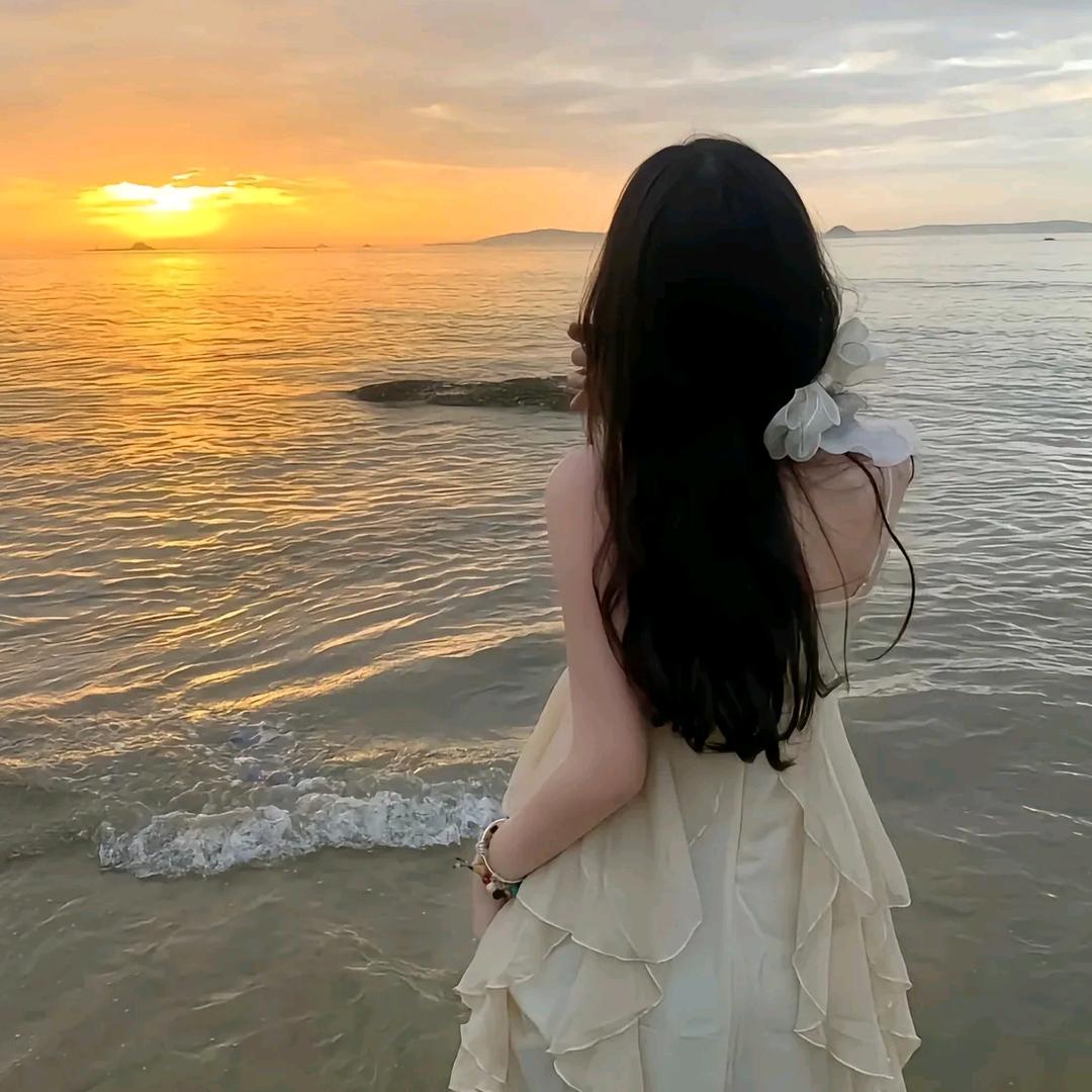 爱吃饭的小嘴
