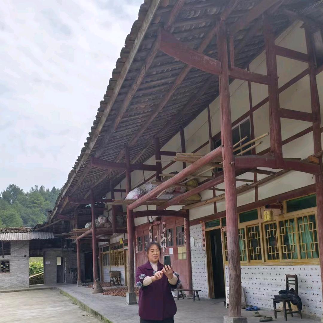 八孩妈小号晚上9点10开播小号