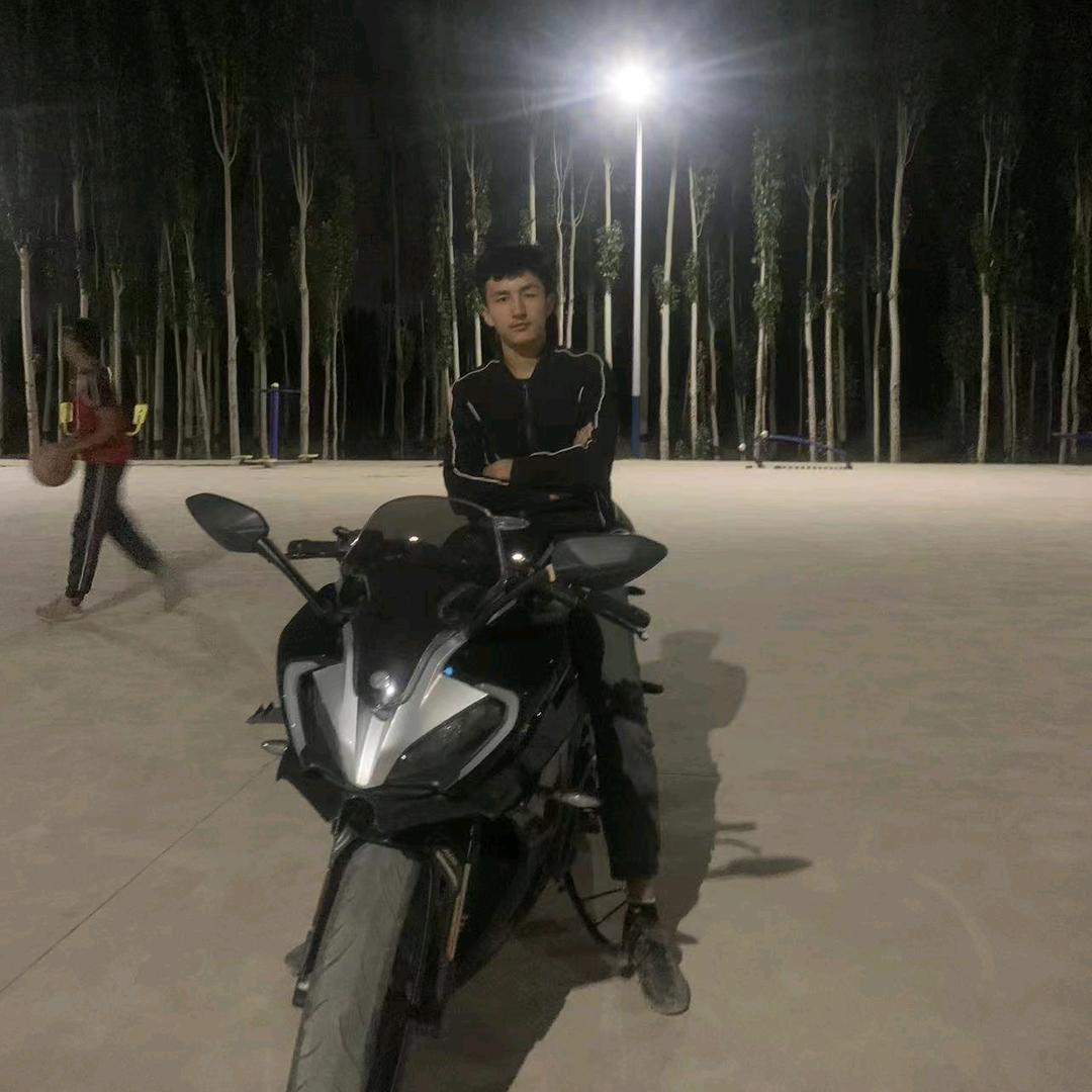 台外库力·肉孜