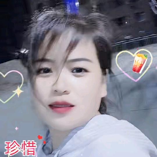 @莉