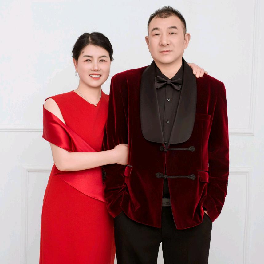 张莲（拒绝连赞：拒绝私聊）