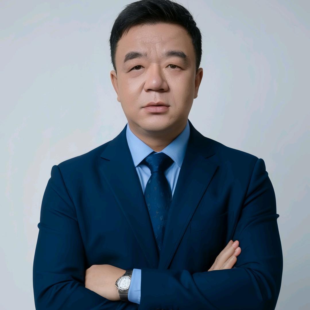 哈-亚-雪-旅行推荐官-大周