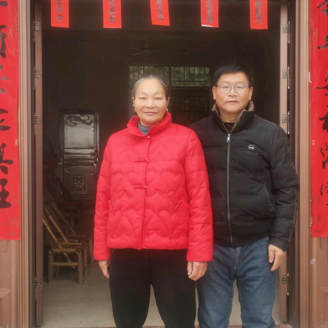 白鹅水东村