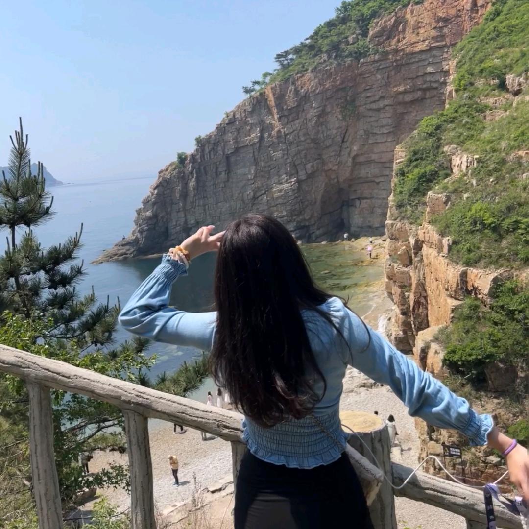 汐汐不嘻嘻