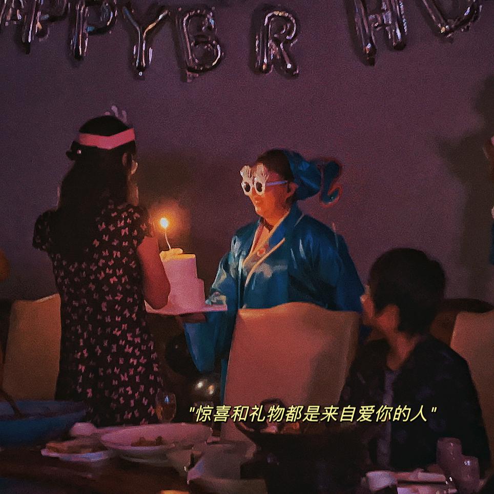 太阳小花哇。