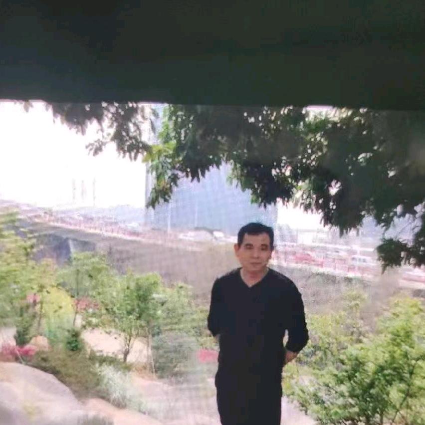 胡胜华