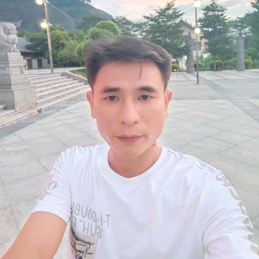 搀扶