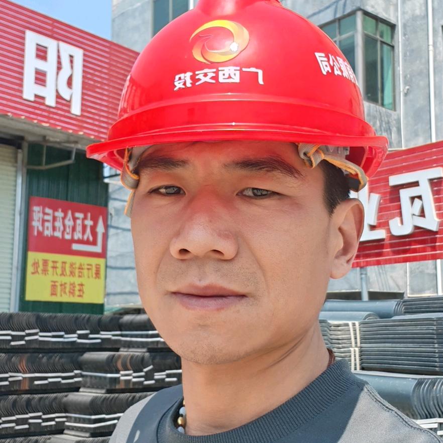 平南瓦哥～阳光瓦业批发仓
