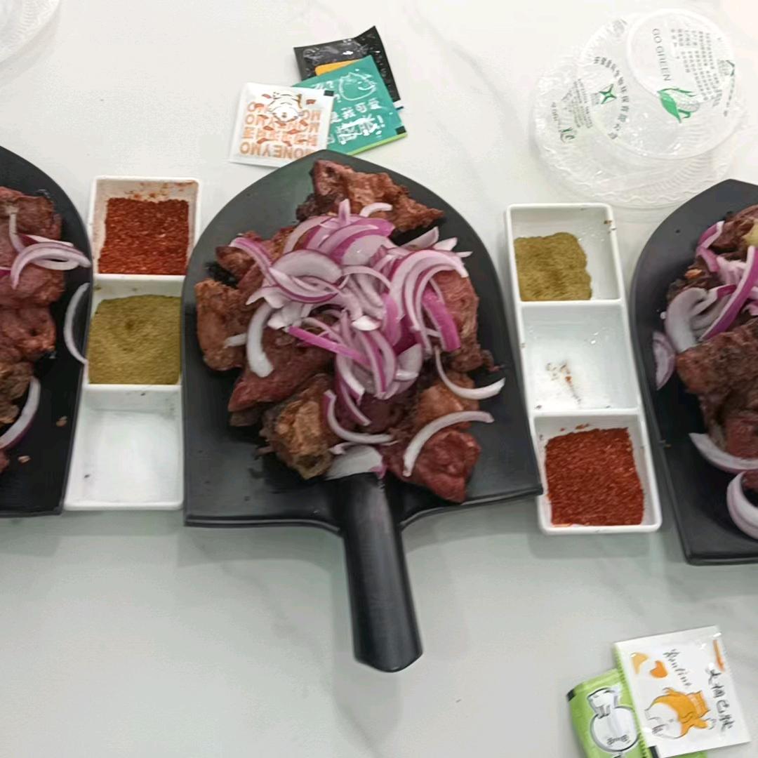 麦盖提县火洲馕坑架子肉