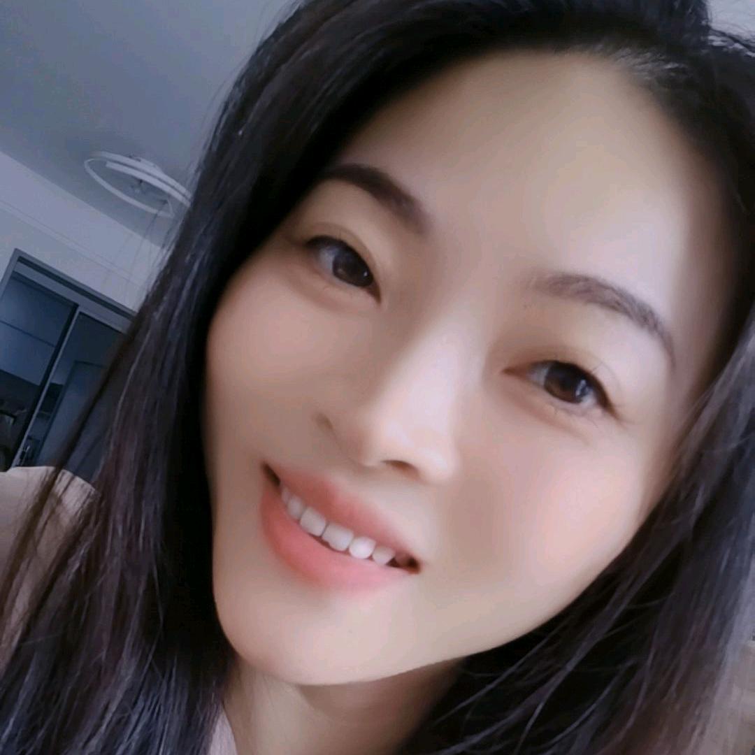 琪欣：瑜伽  普拉提  美容
