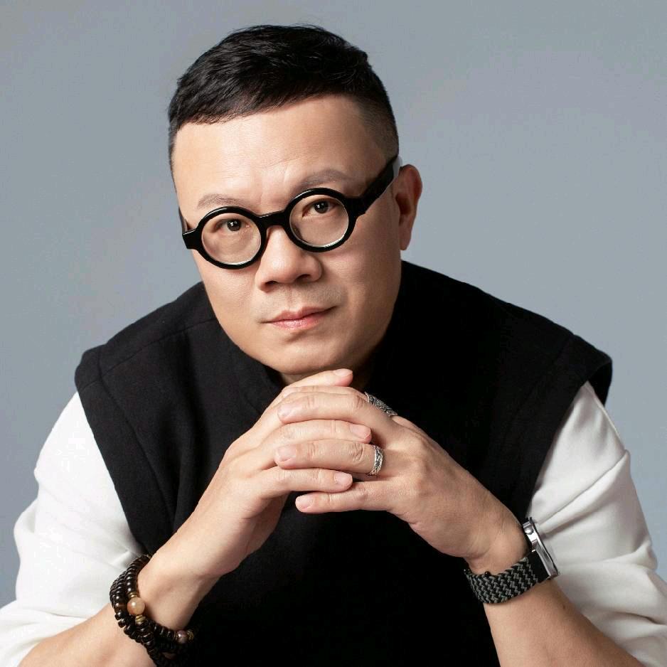 Mr.冬至｜余斌