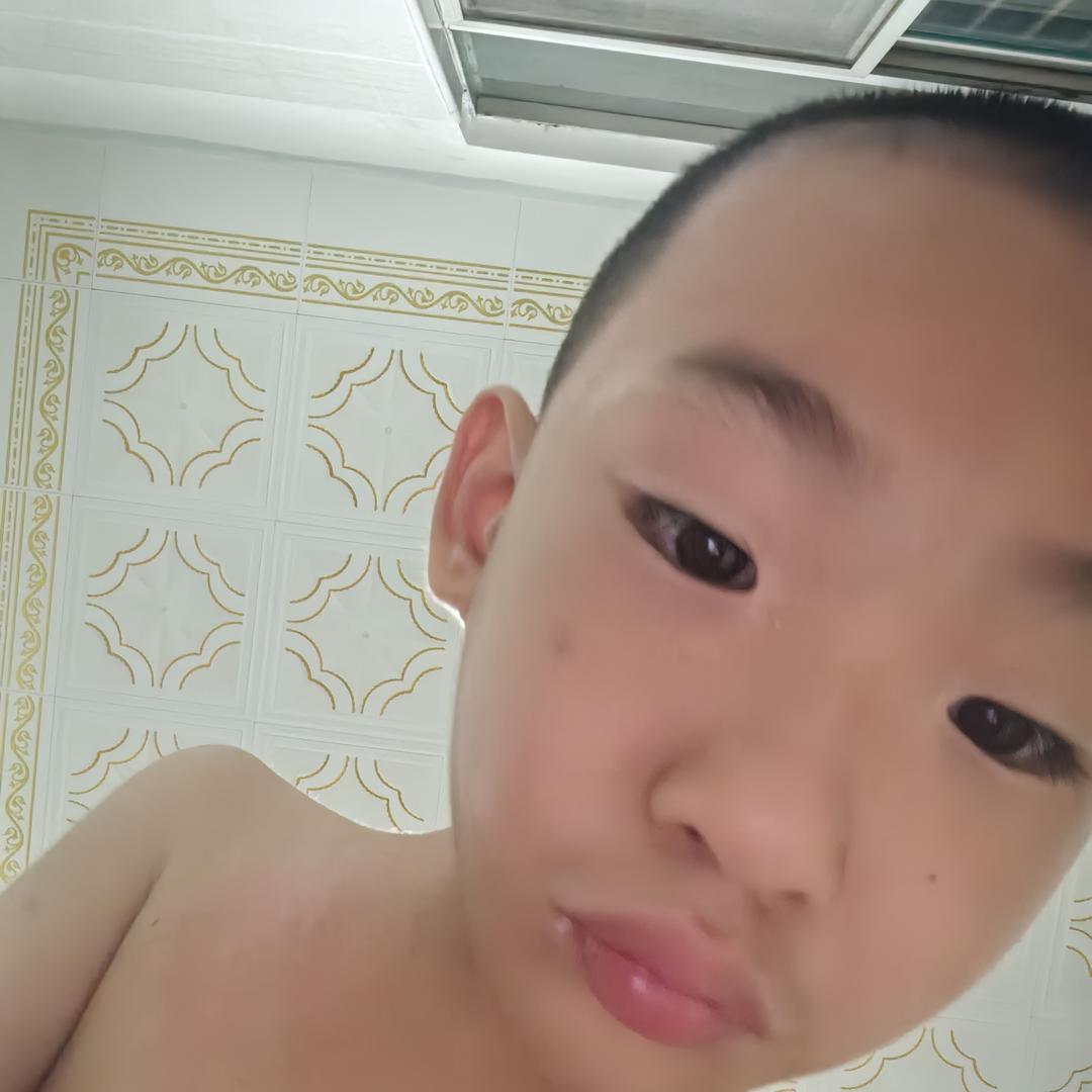 小喵咪(^･ｪ･^)