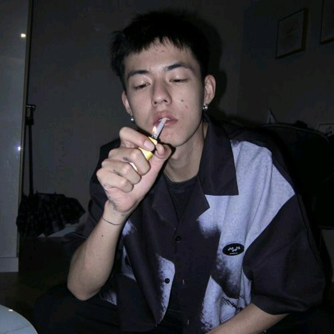栀晟