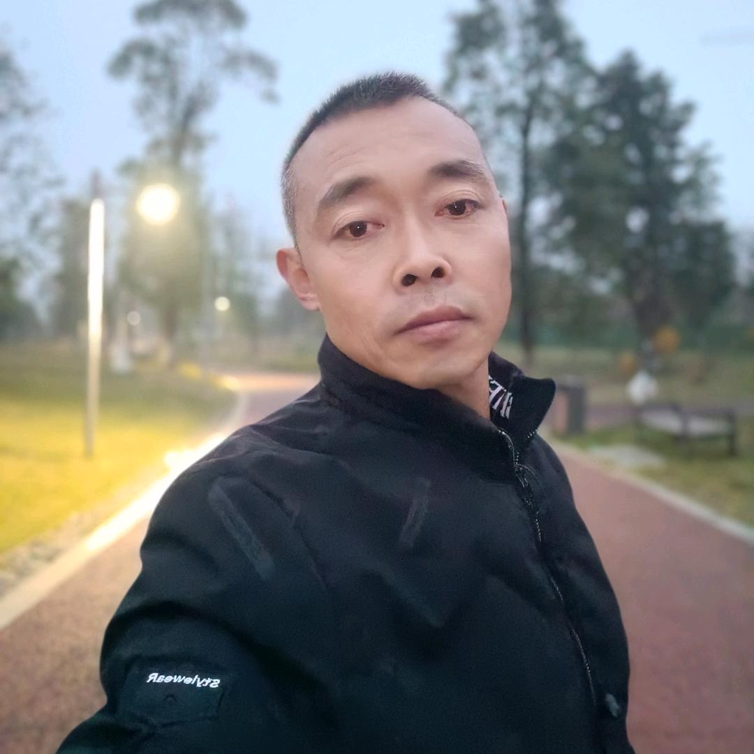 @四川绵阳三台县小何