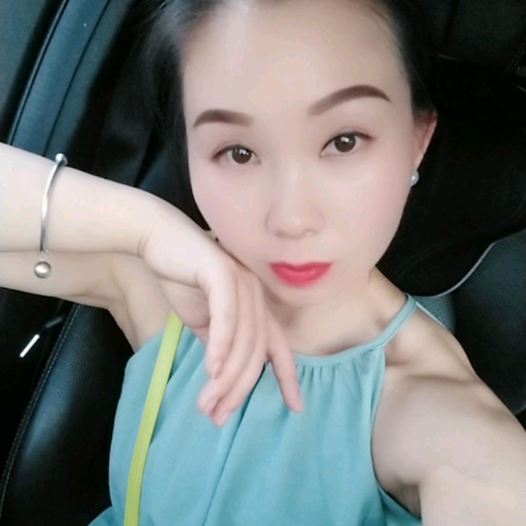 文雯（道县尔雅清淳红酒）