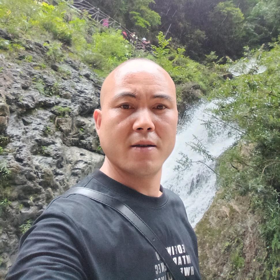 捷祥汽修周哥哥