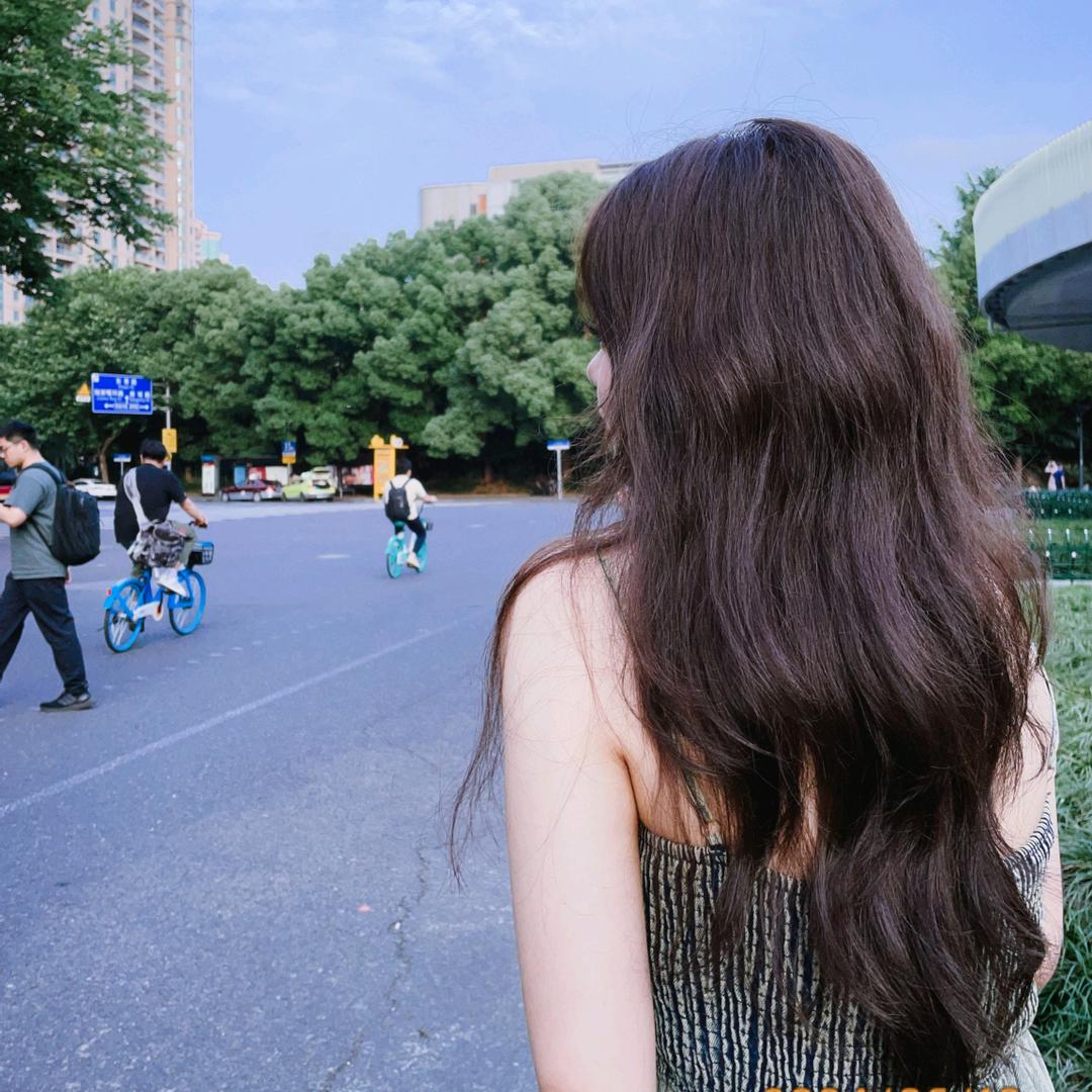 雯雯吖♡