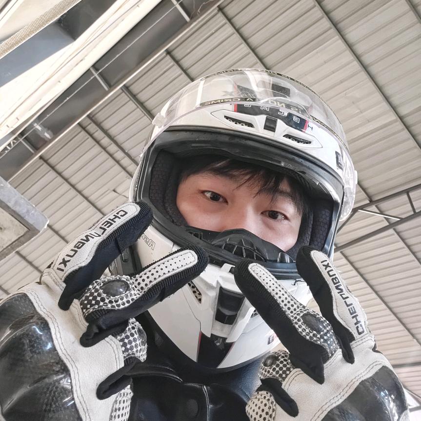 邯郸第一深情🏍️