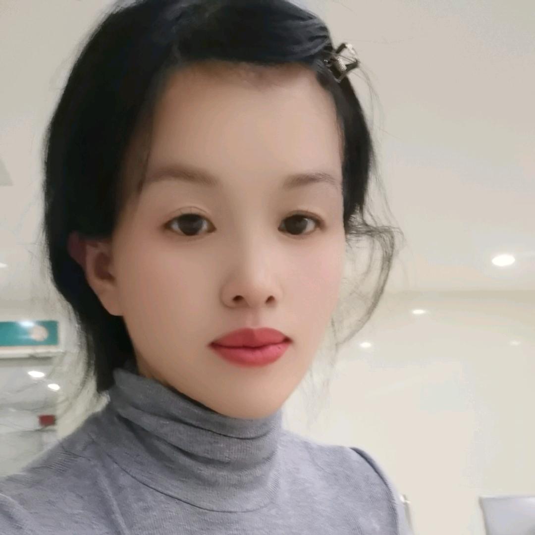 单身小妹带三个小孩
