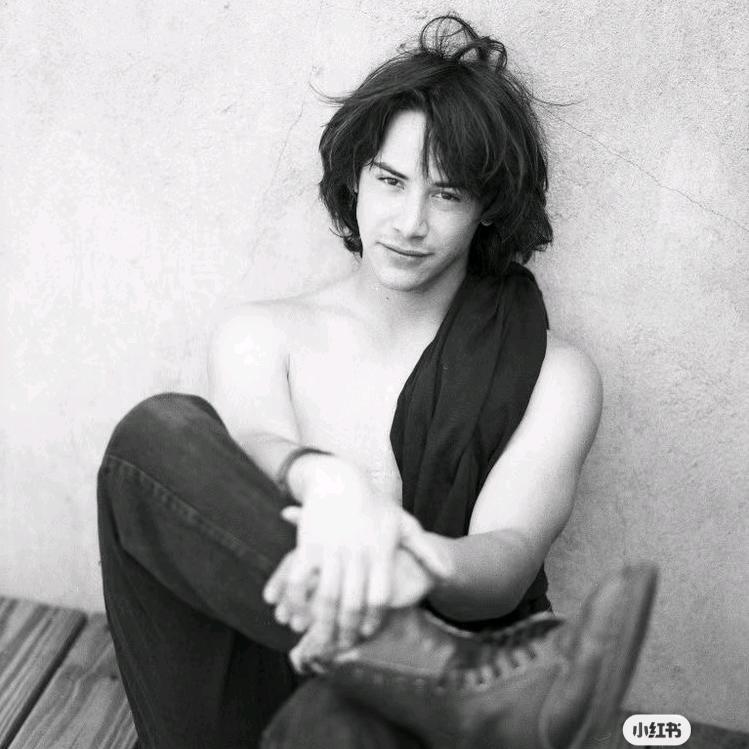 九號不會彈鋼琴