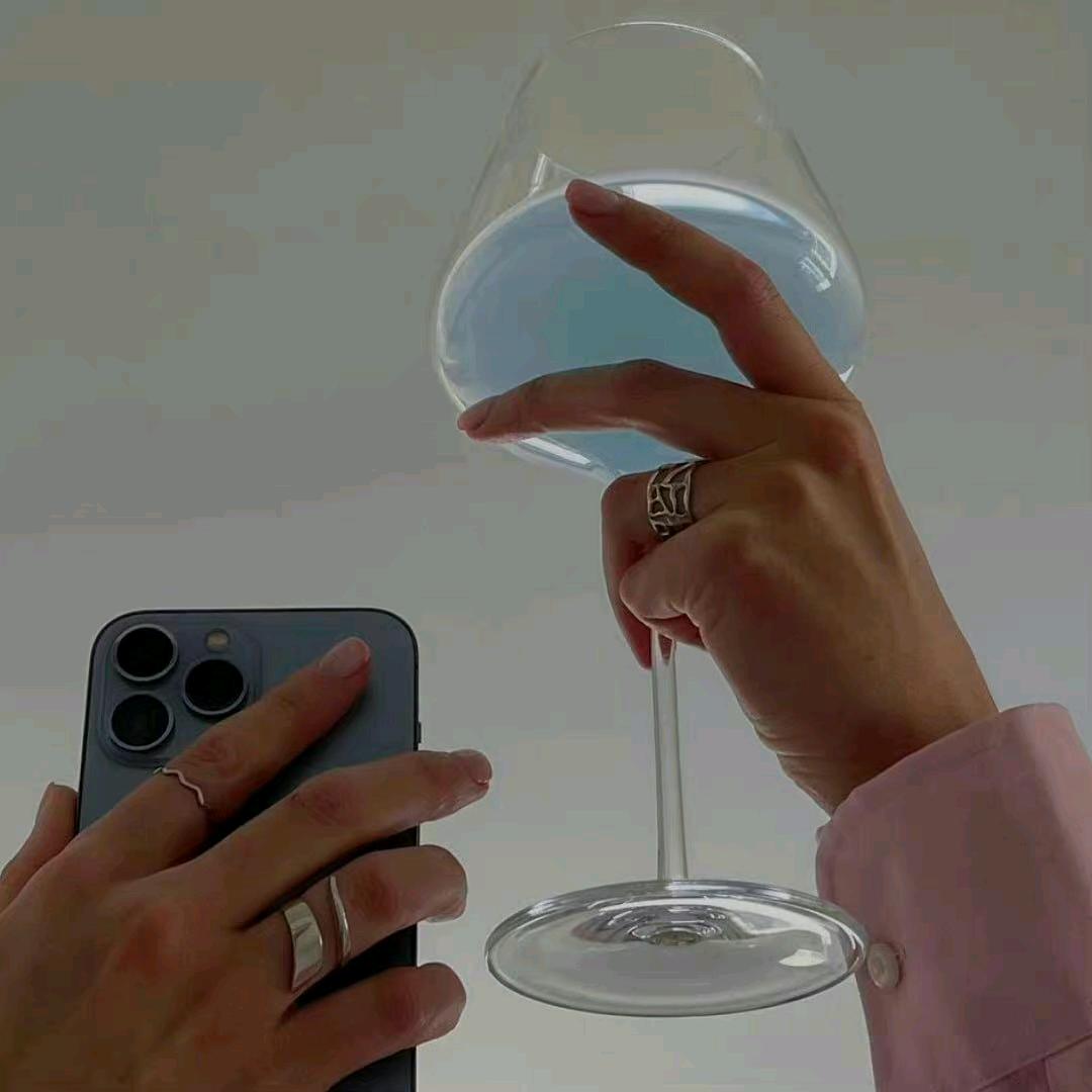 哈喽  花瓣