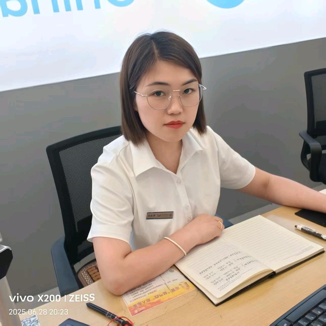 宏达通讯~熊敏