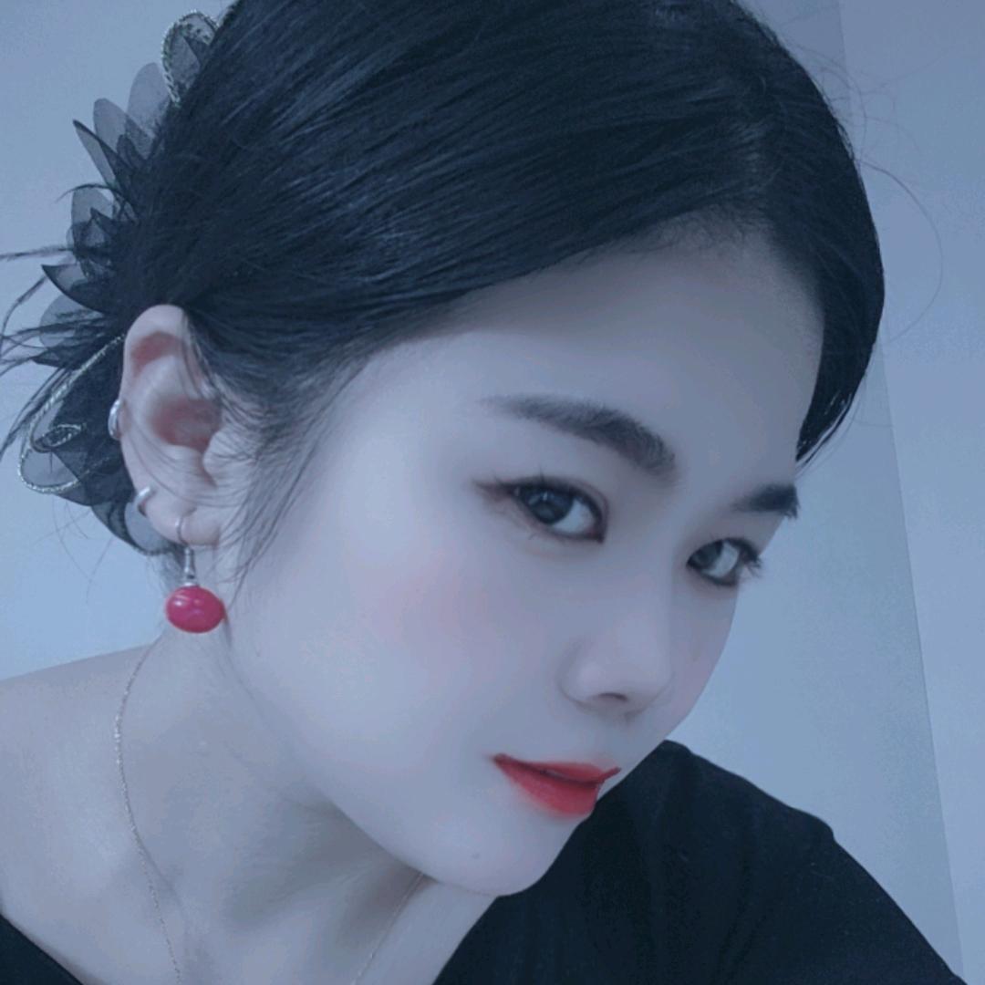 小憨憨🌶没人疼