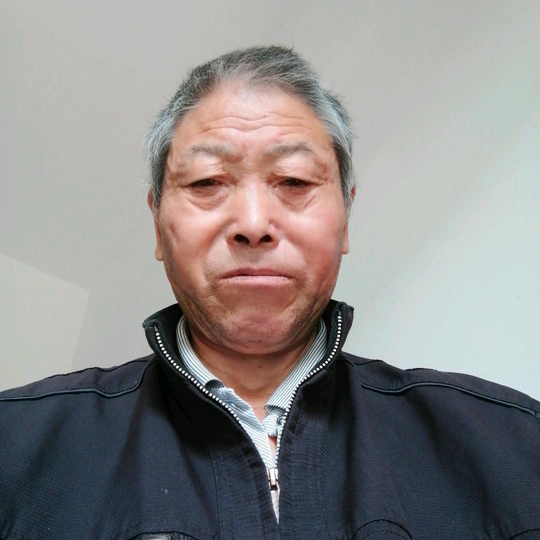 徐明明