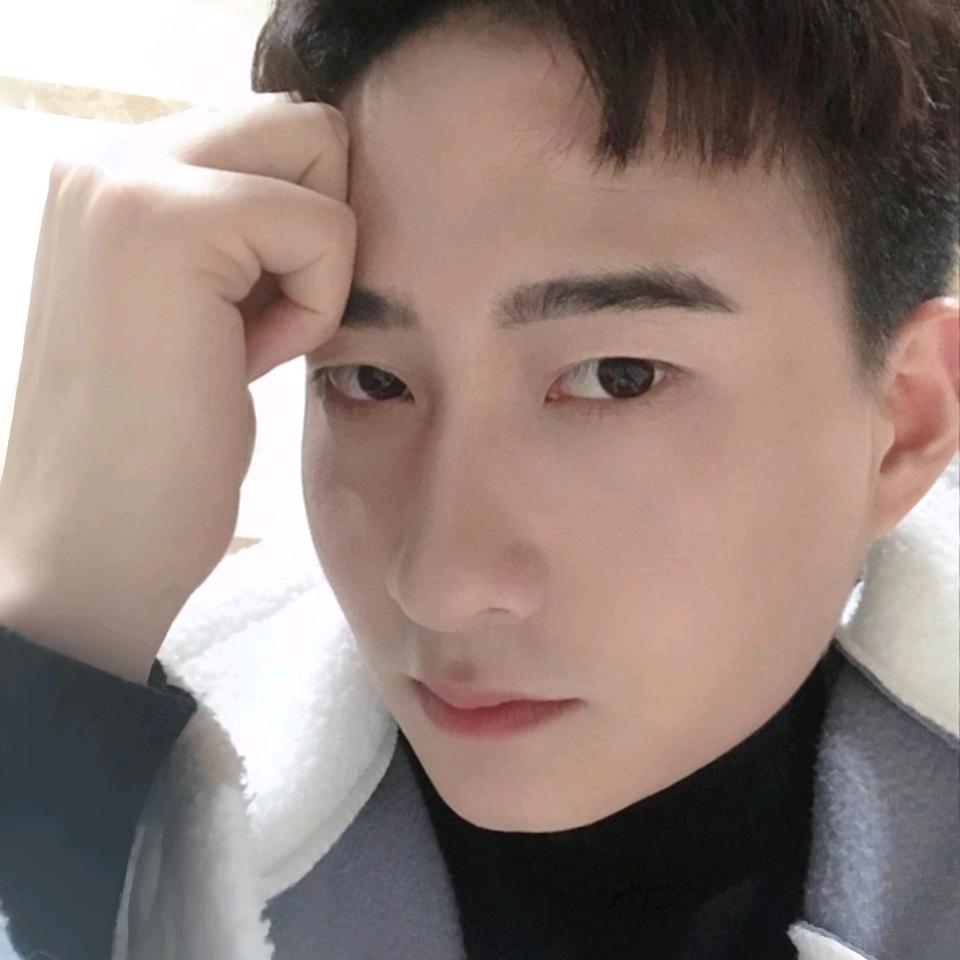 丹尼-宇豪首席师