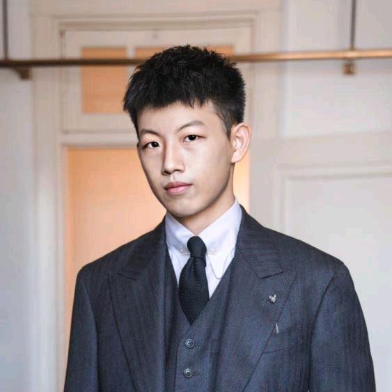 钓鱼人
