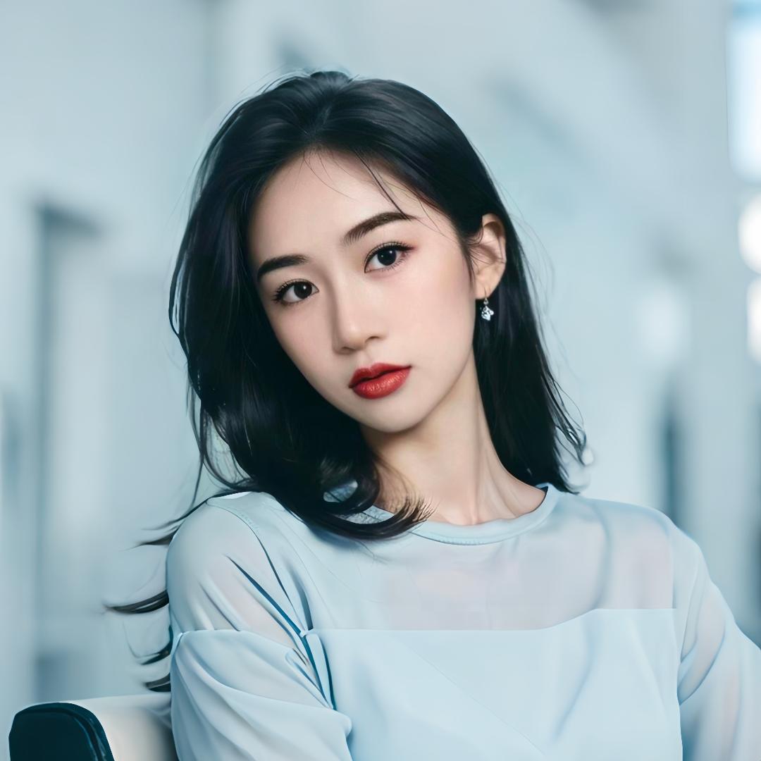 爱笑的仔仔呀